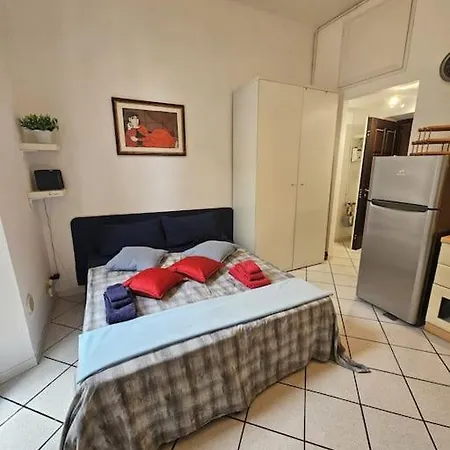 Porta Romana District Studio-3